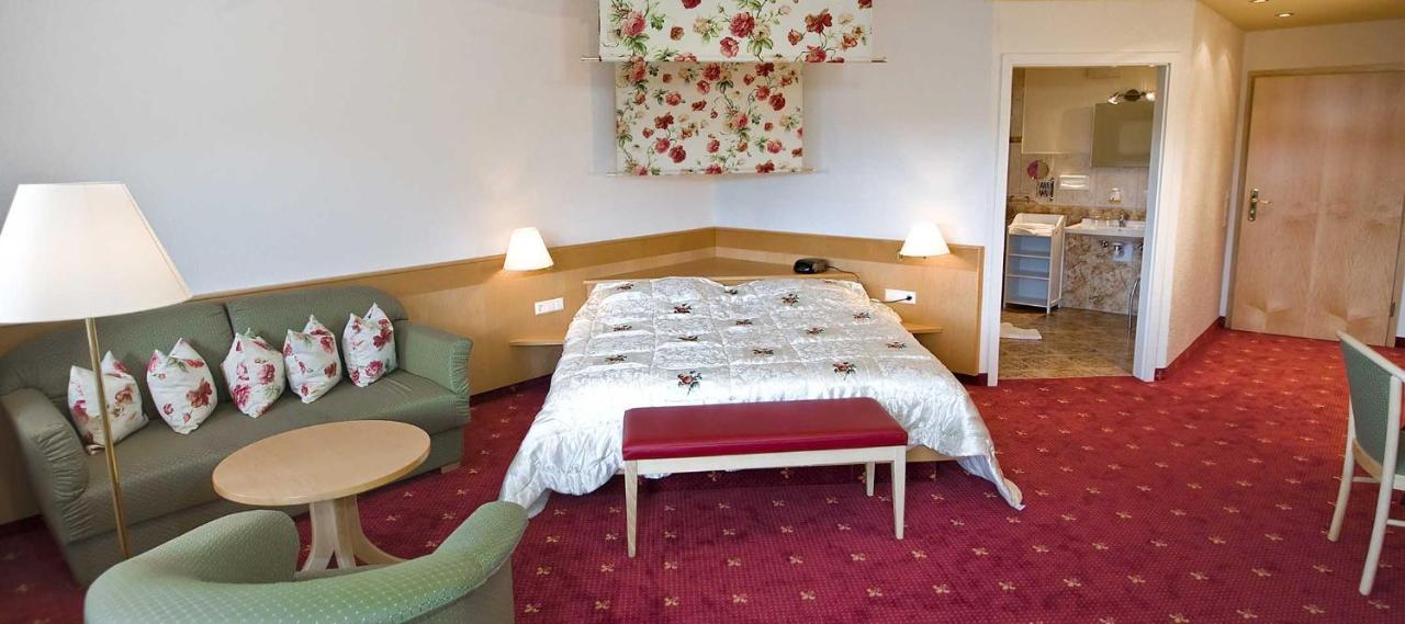 Oeko-Landhotel Basler Hof 劳特尔巴赫 外观 照片